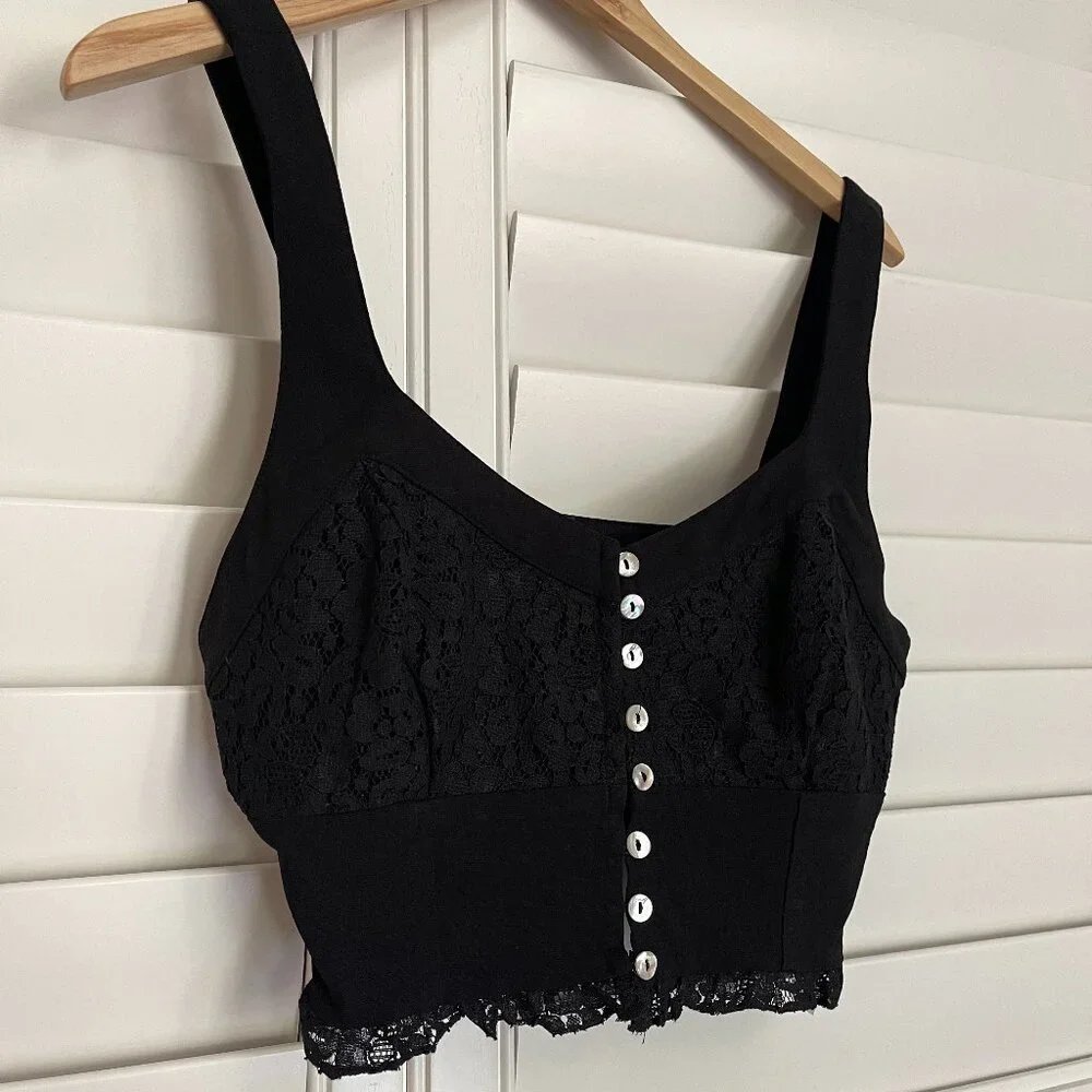 NWOT Free People "Here I go" Black Button Up Floral Cropped Brami Sz Medium - Picture 4 of 7